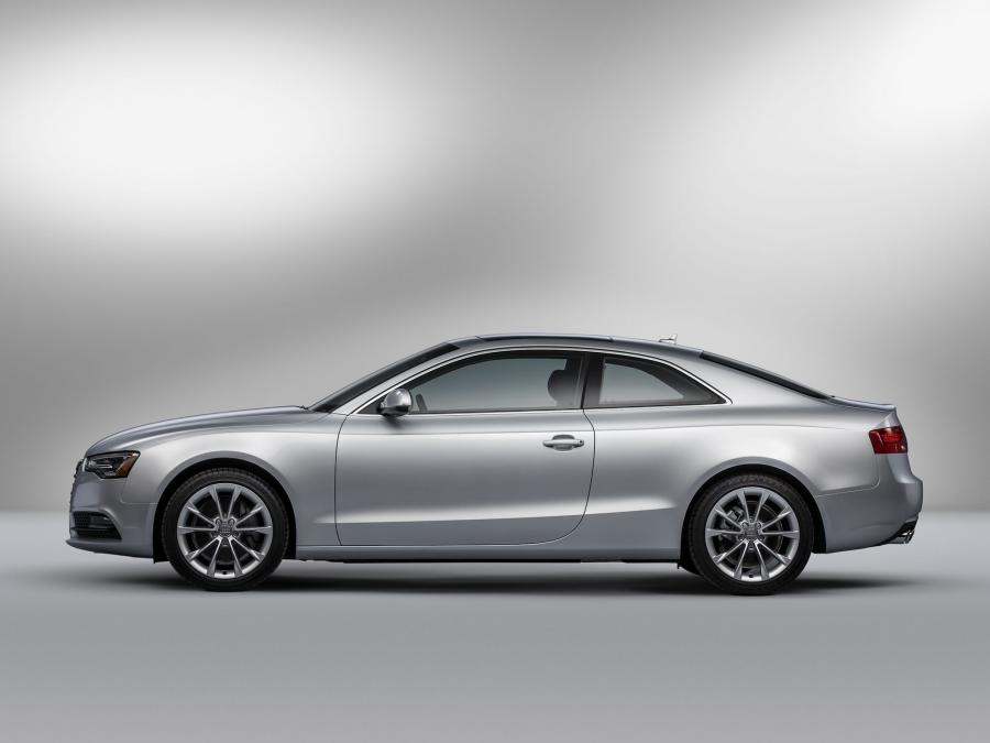  Audi A5 Coupe 2.0T 2012 года  (NA) (фото 52 из 52)